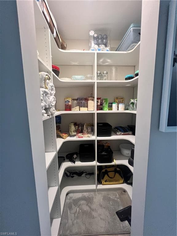 473 12th AVE S # B6, NAPLES FL 34102-4