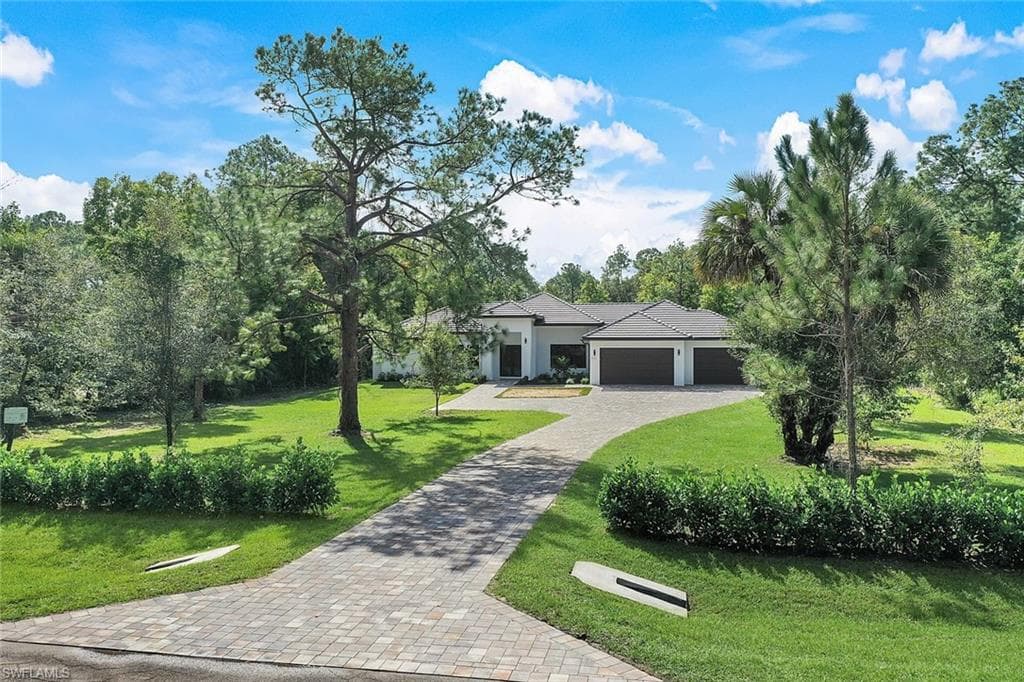 3632 3rd AVE SW, NAPLES FL 34117-33