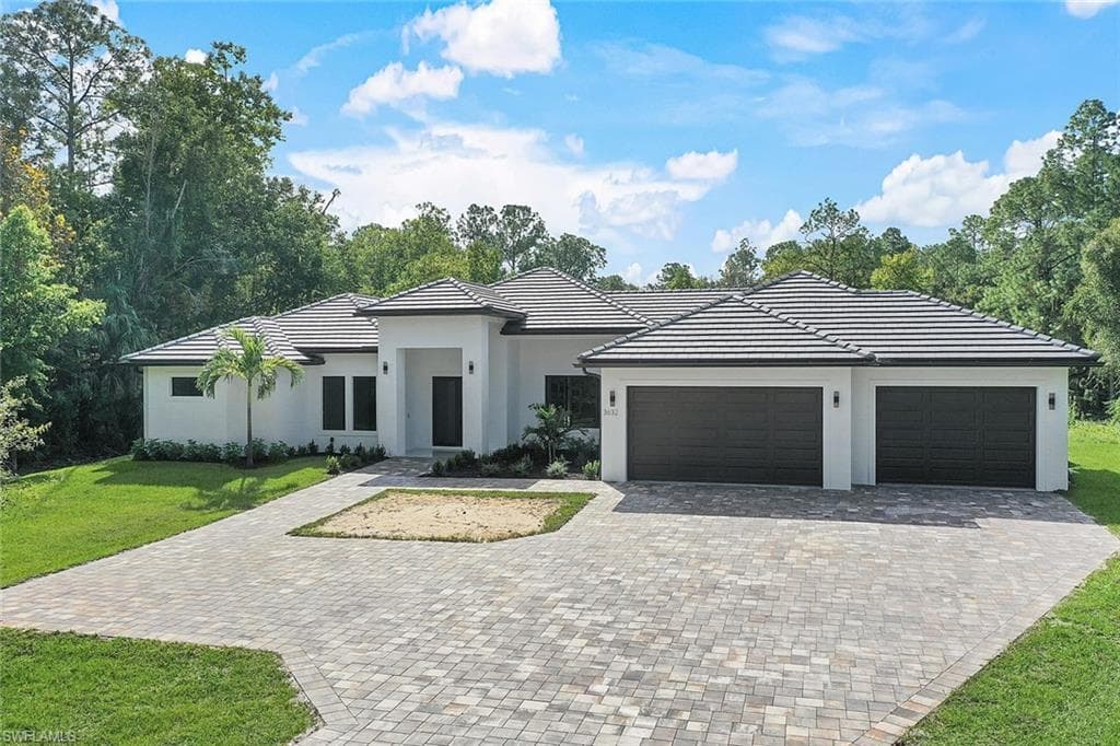 3632 3rd AVE SW, NAPLES FL 34117-3