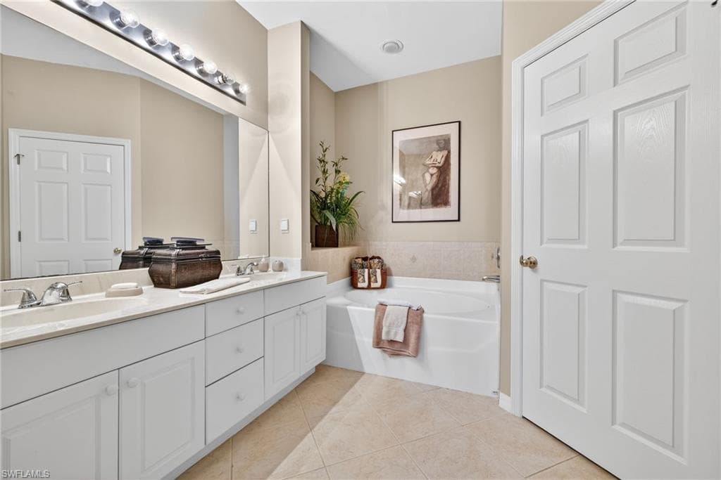 11800 Bayport LN # 2601, FORT MYERS FL 33908-17
