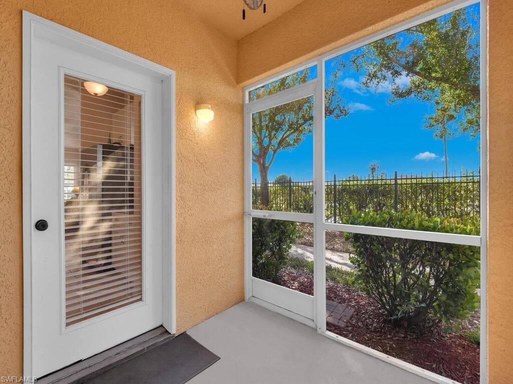 1860 Concordia Lake CIR # 603, CAPE CORAL FL 33909-25