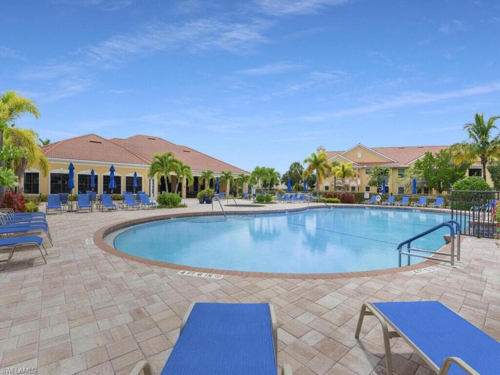 1860 Concordia Lake CIR # 603, CAPE CORAL FL 33909-33