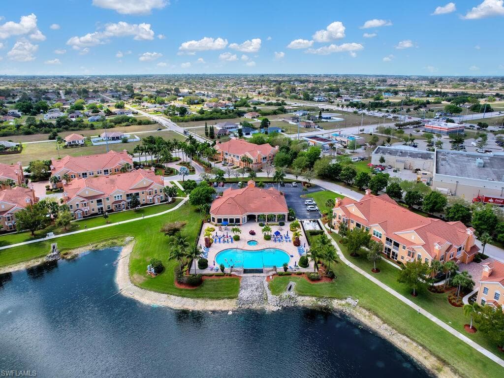 1860 Concordia Lake CIR # 603, CAPE CORAL FL 33909-32