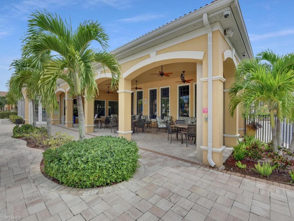 1860 Concordia Lake CIR # 603, CAPE CORAL FL 33909-36