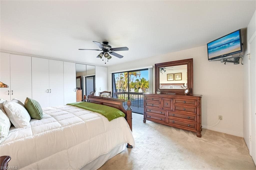 185 Lake Point LN # 8B, NAPLES FL 34112-17