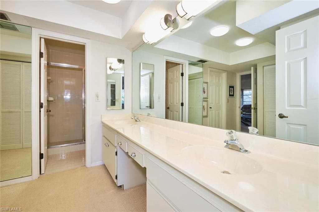 5510 SW 4th PL 106-21