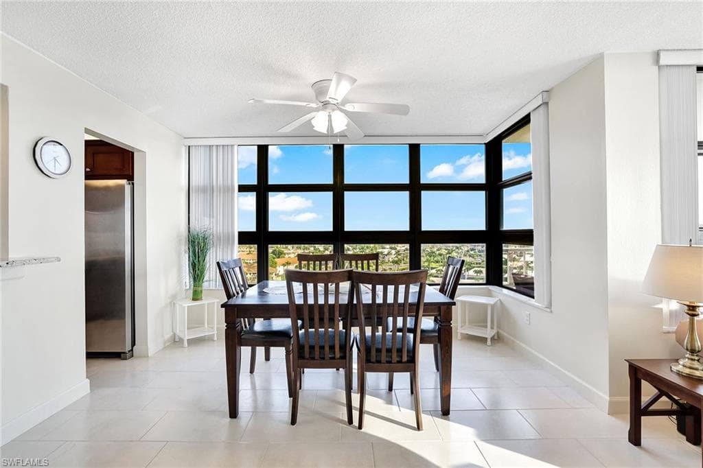 260 Seaview CT # 906, MARCO ISLAND FL 34145-13