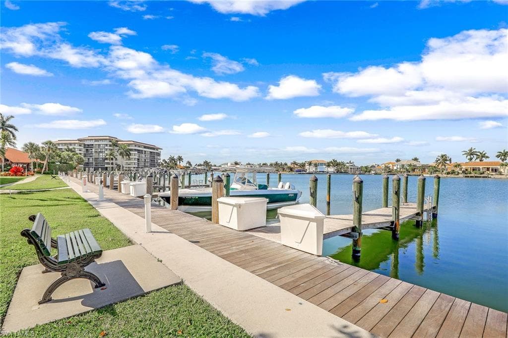 260 Seaview CT # 906, MARCO ISLAND FL 34145-34