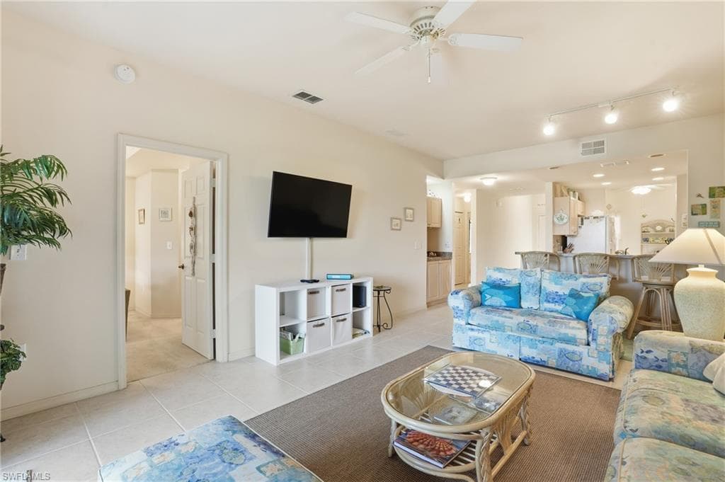 15979 Mandolin Bay DR # 202, FORT MYERS FL 33908-8