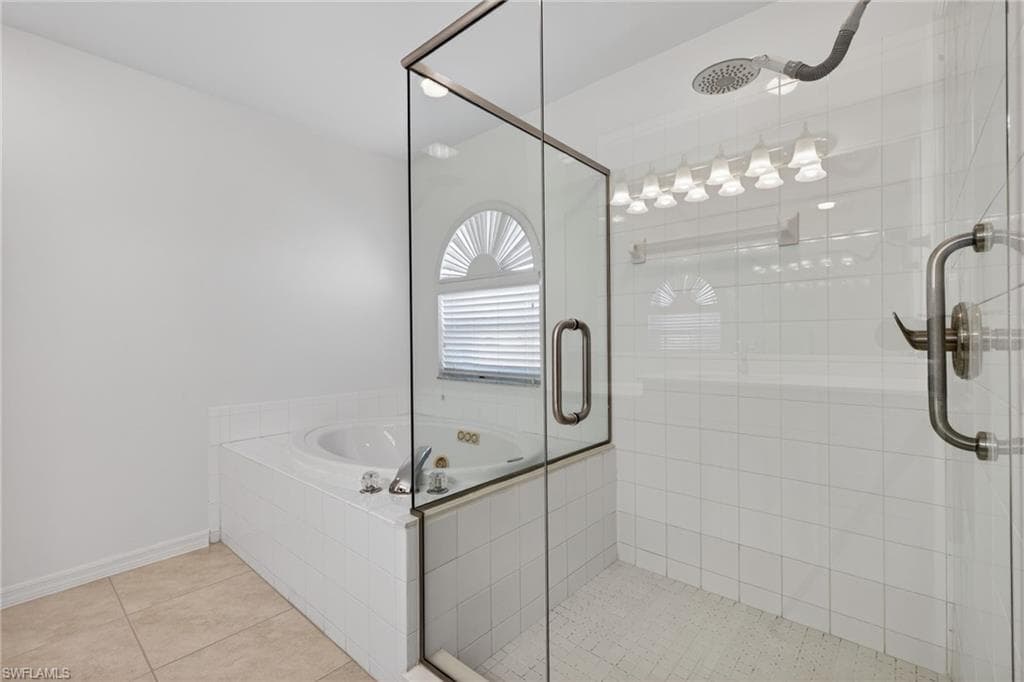 7611 Cameron CIR-17