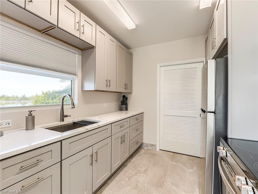 7000 Estero BLVD # 102, FORT MYERS BEACH FL 33931-15