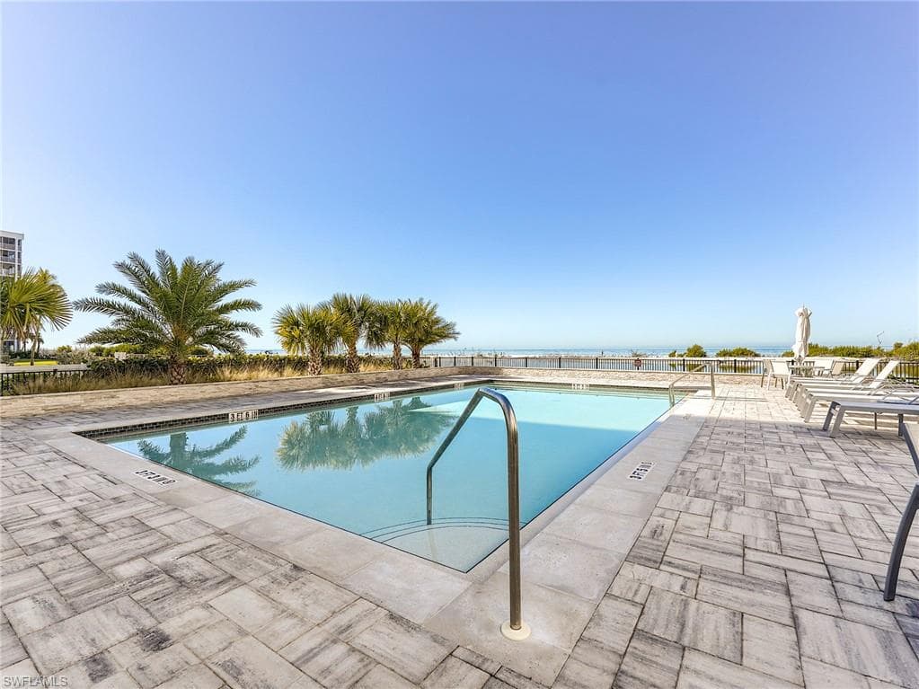 7000 Estero BLVD # 102, FORT MYERS BEACH FL 33931-2