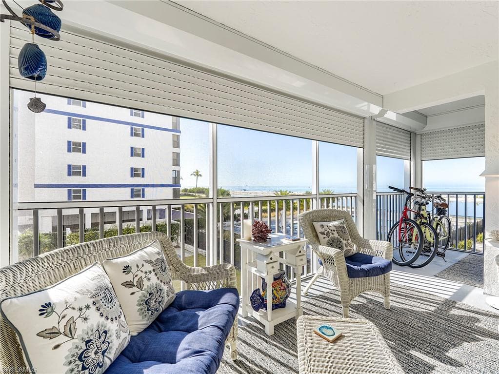 7000 Estero BLVD # 102, FORT MYERS BEACH FL 33931-27