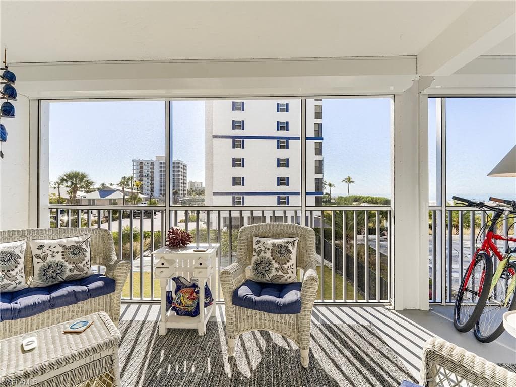 7000 Estero BLVD # 102, FORT MYERS BEACH FL 33931-29