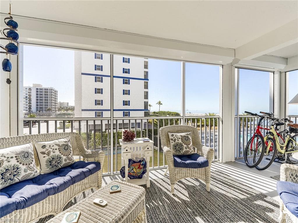 7000 Estero BLVD # 102, FORT MYERS BEACH FL 33931-28