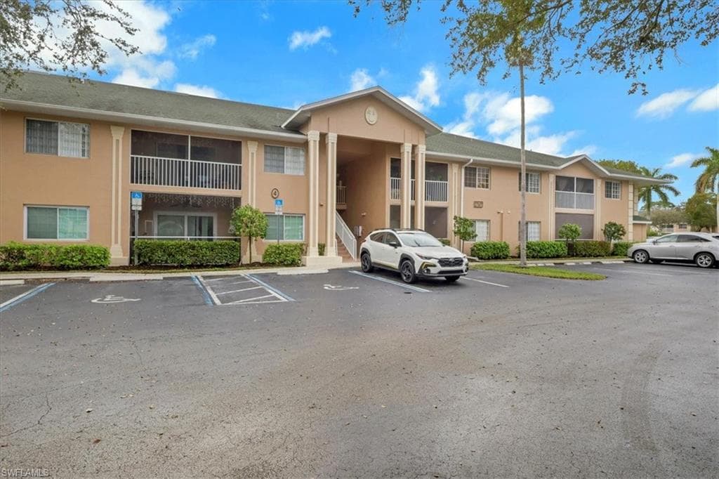 27107 N Matheson AVE # 204, BONITA SPRINGS FL 34135-26