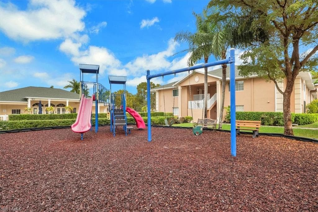 27107 N Matheson AVE # 204, BONITA SPRINGS FL 34135-31