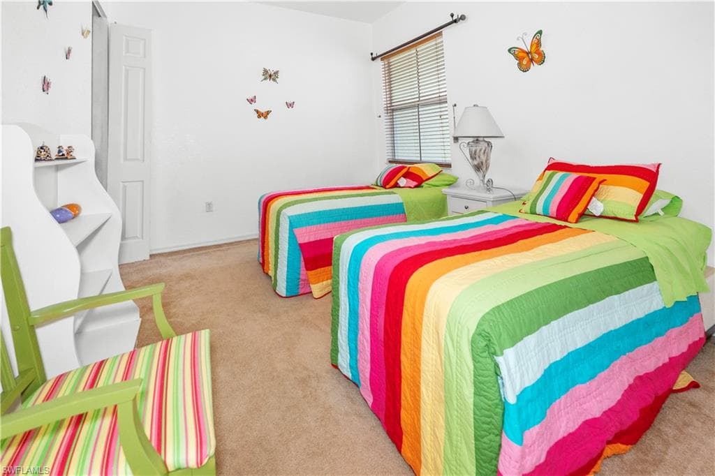 1405 Mariposa CIR # 102, NAPLES FL 34105-18