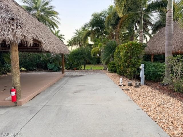 10212 Yellowtop TRL, FORT MYERS FL 33905-2