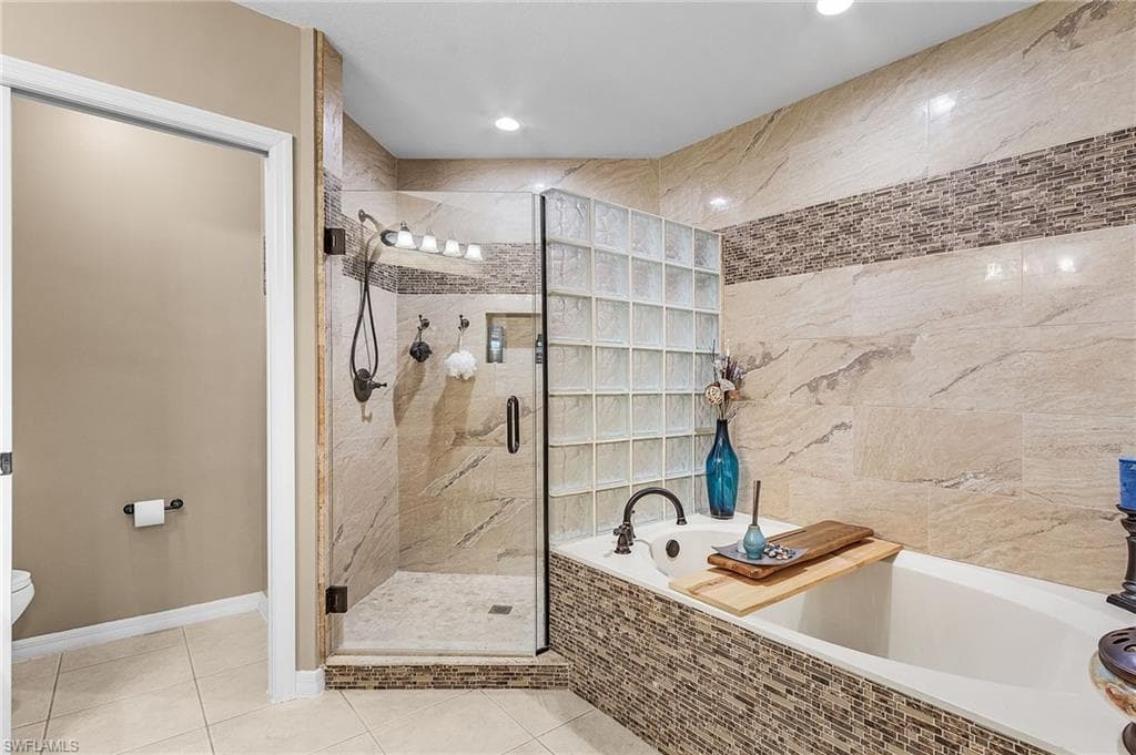 3331 Dandolo CIR-19