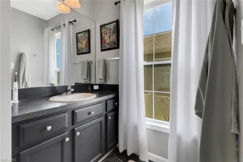 398 Leawood CIR, NAPLES FL 34104-15