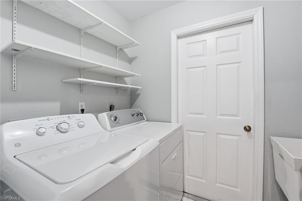 6801 Babcock ST, FORT MYERS FL 33966-25