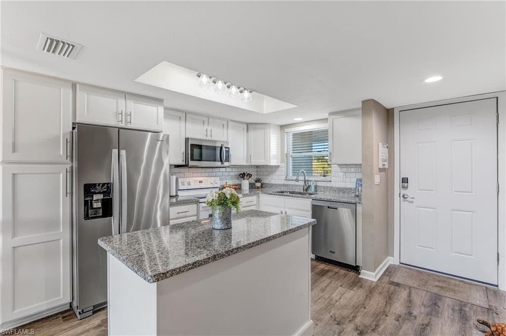 16007 Davis RD # 524, FORT MYERS FL 33908-5