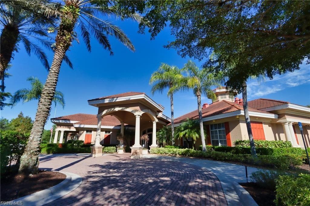 5526 Cheshire DR, FORT MYERS FL 33912-39