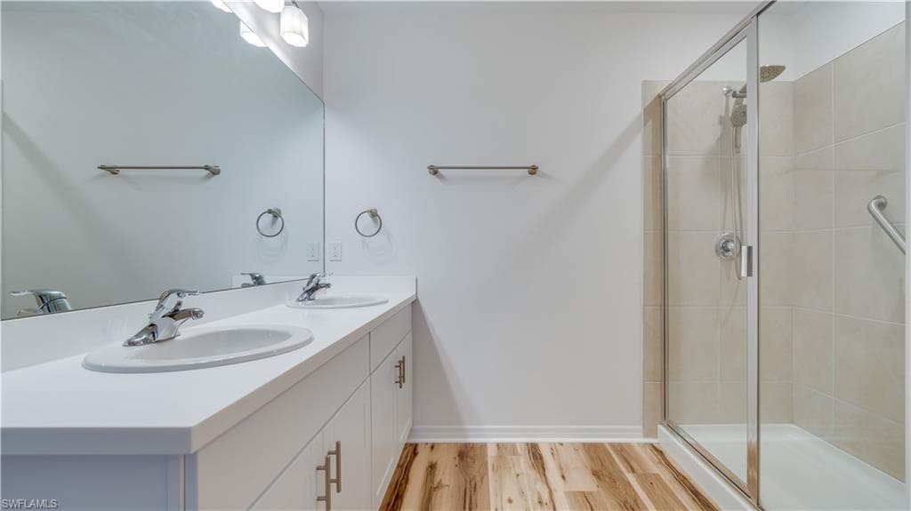 18512 Marlin Kite LN-15
