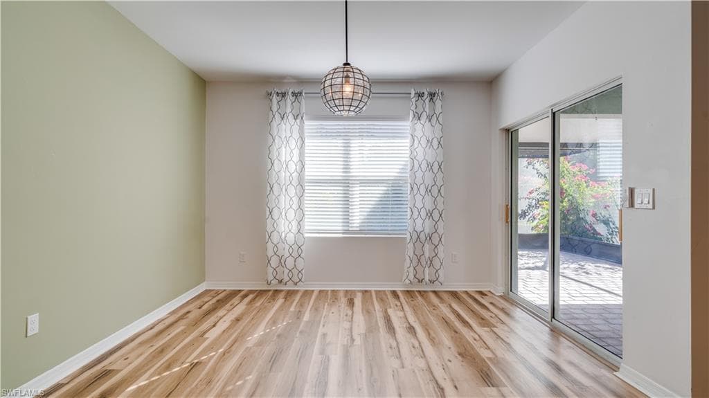 18512 Marlin Kite LN-25