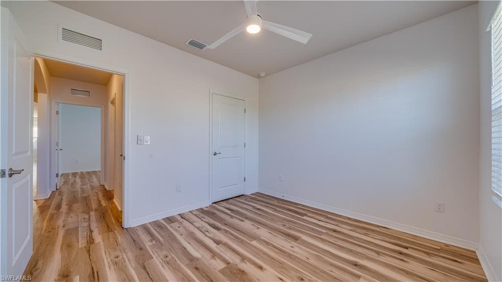 18512 Marlin Kite LN-4
