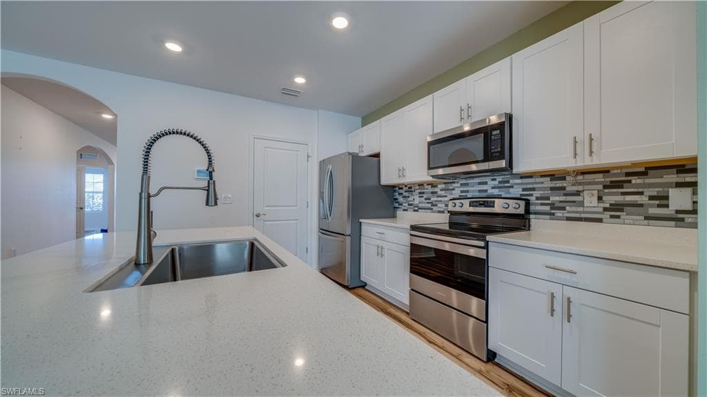 18512 Marlin Kite LN-19