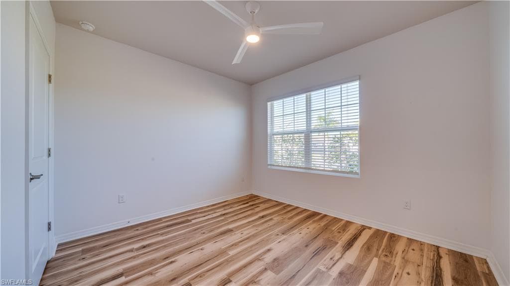 18512 Marlin Kite LN-3