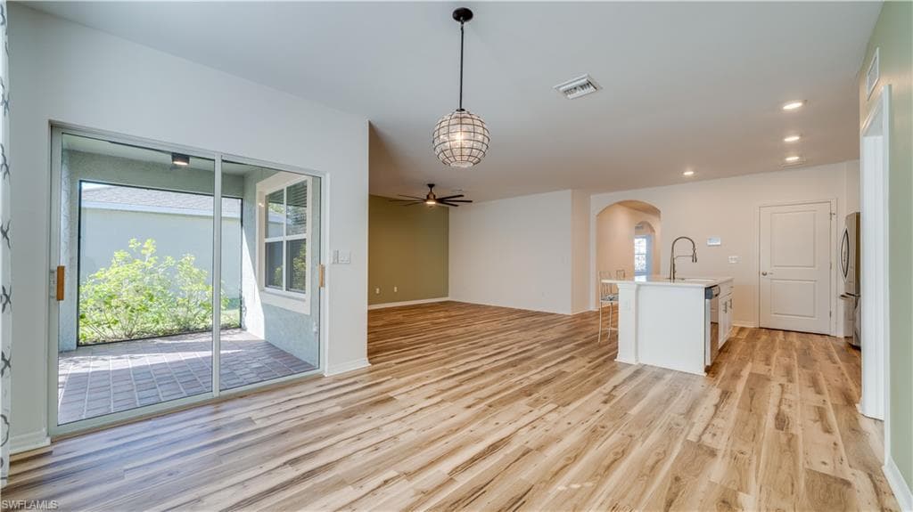 18512 Marlin Kite LN-24