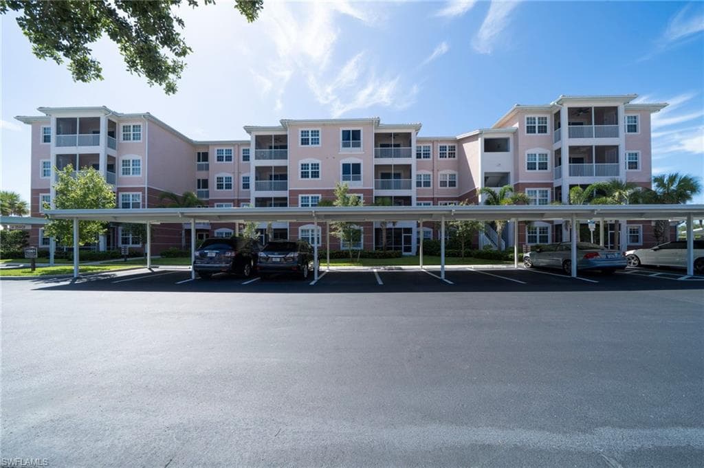 15901 Royal Pointe LN 405-1