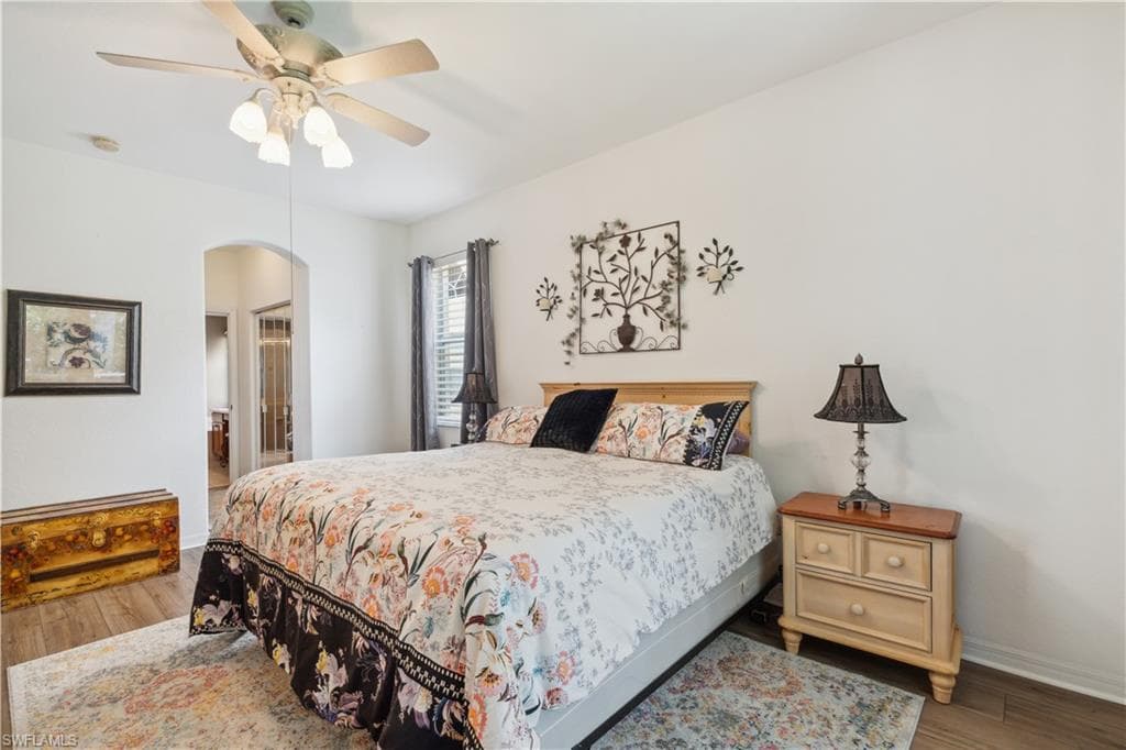 9475 Silver Pine LOOP, FORT MYERS FL 33967-24