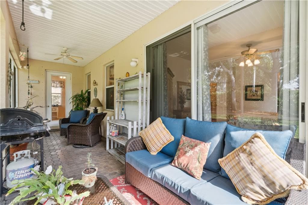 9475 Silver Pine LOOP, FORT MYERS FL 33967-20