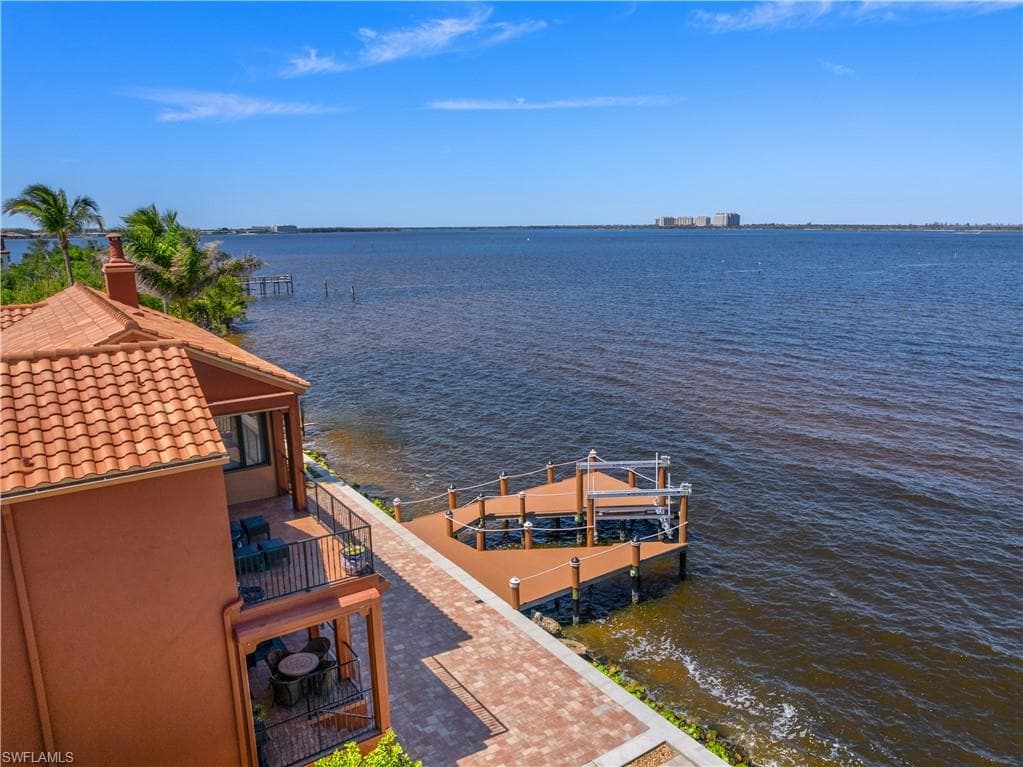 15400 Catalpa Cove LN, FORT MYERS FL 33908-40