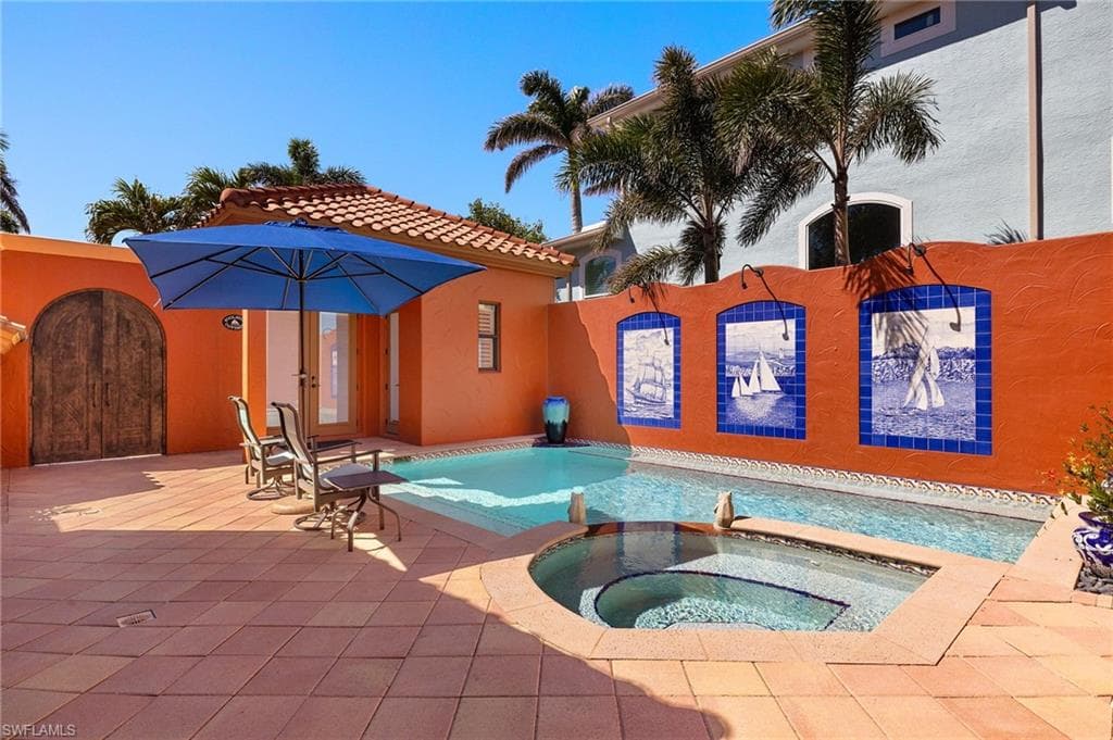 15400 Catalpa Cove LN, FORT MYERS FL 33908-36