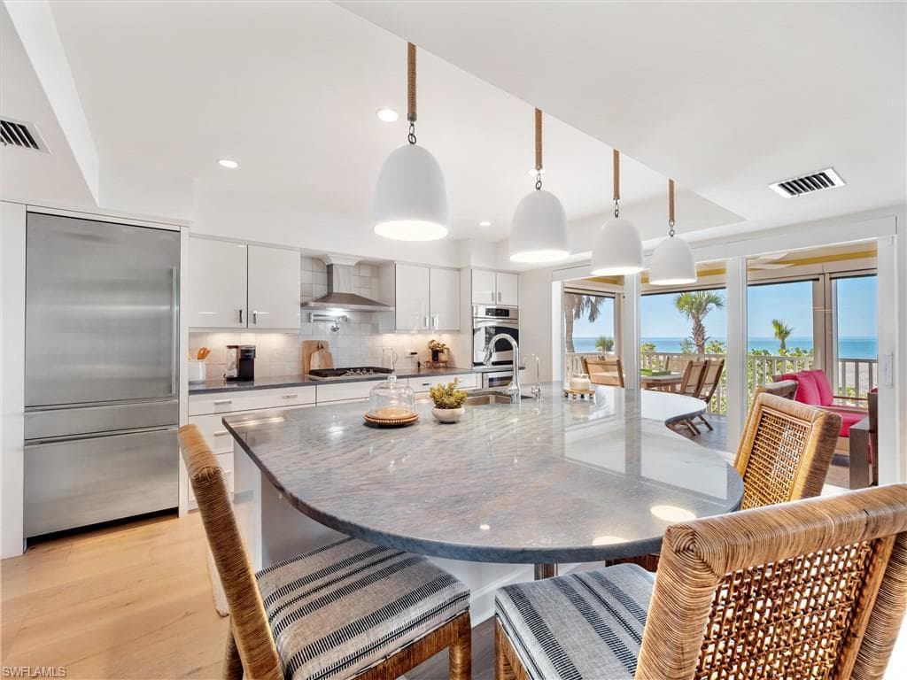 1 Sunset Captiva LN, CAPTIVA FL 33924-16