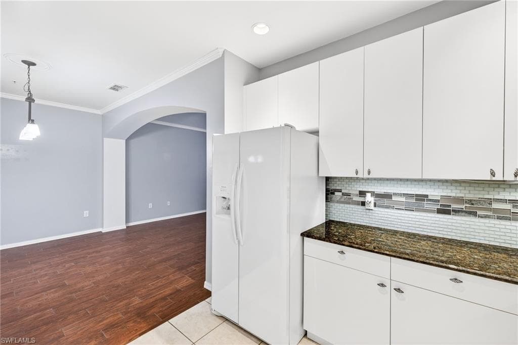 3258 Tamara DR # 2, NAPLES FL 34109-11