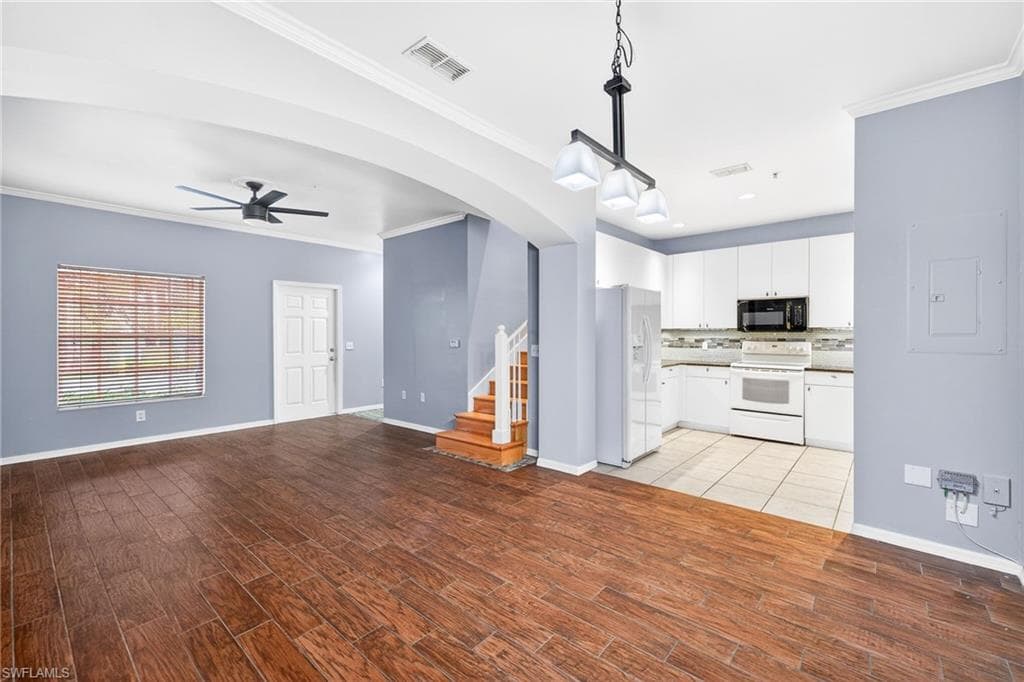 3258 Tamara DR # 2, NAPLES FL 34109-7