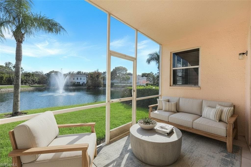 3250 Cypress Glen WAY # 402, NAPLES FL 34109-25