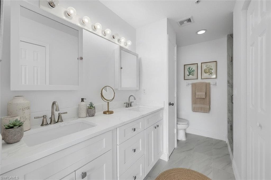 3250 Cypress Glen WAY # 402, NAPLES FL 34109-17