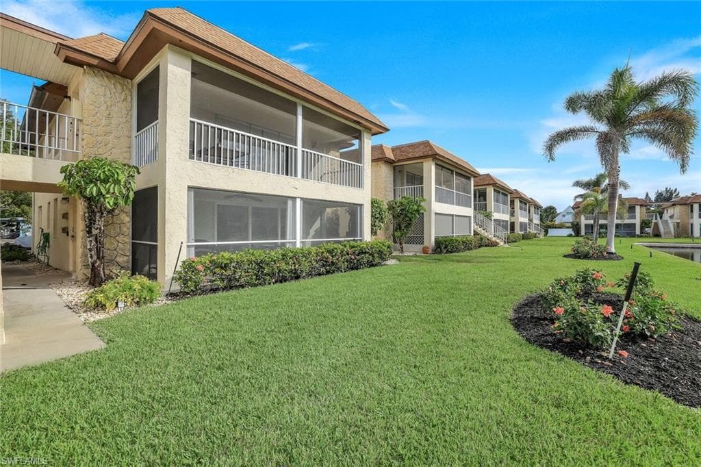 1155 Sandpiper ST # C7, NAPLES FL 34102-16