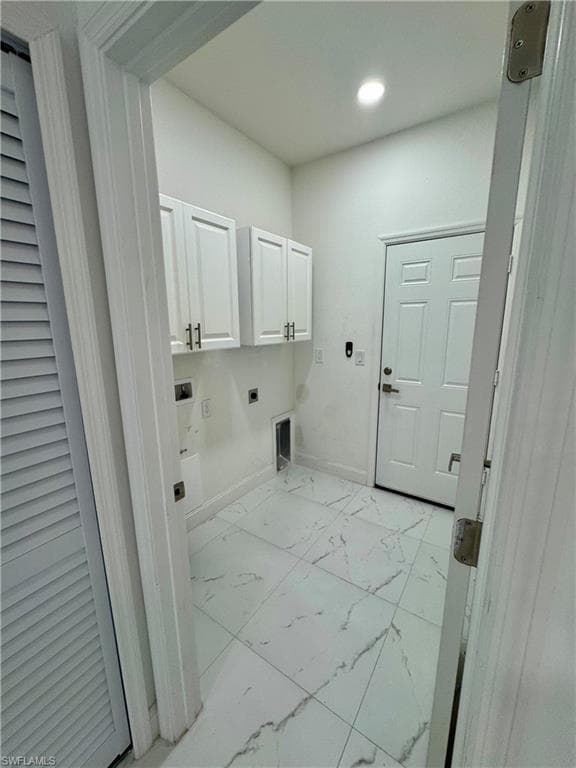 3743 Kenyon ST, FORT MYERS FL 33905-16