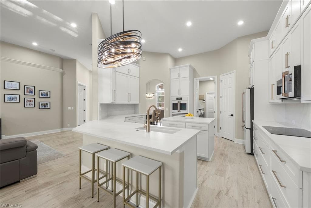 15520 Greenock LN-15