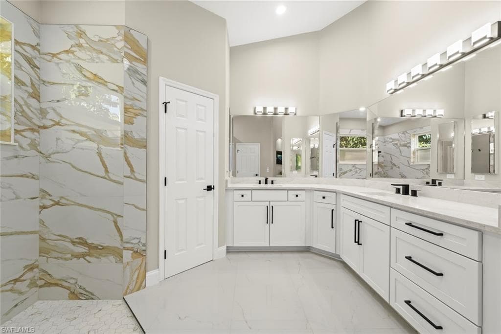 15520 Greenock LN-44
