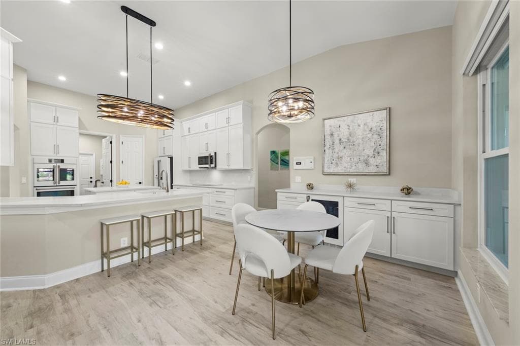 15520 Greenock LN-18