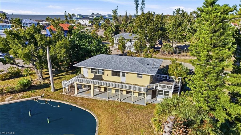 75 Mound RD, FORT MYERS BEACH FL 33931-5